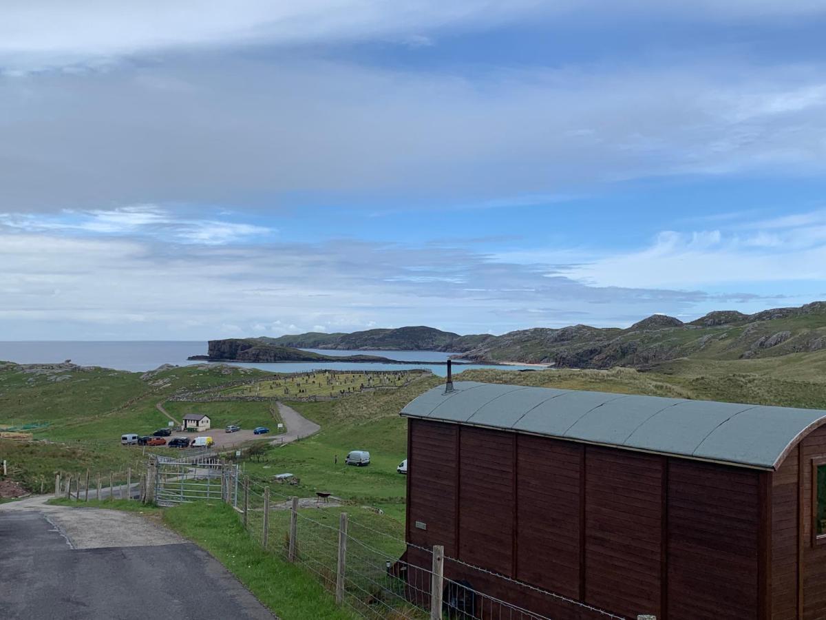 Eco Crofters Wagon By The Beach Oldshoremore Buitenkant foto