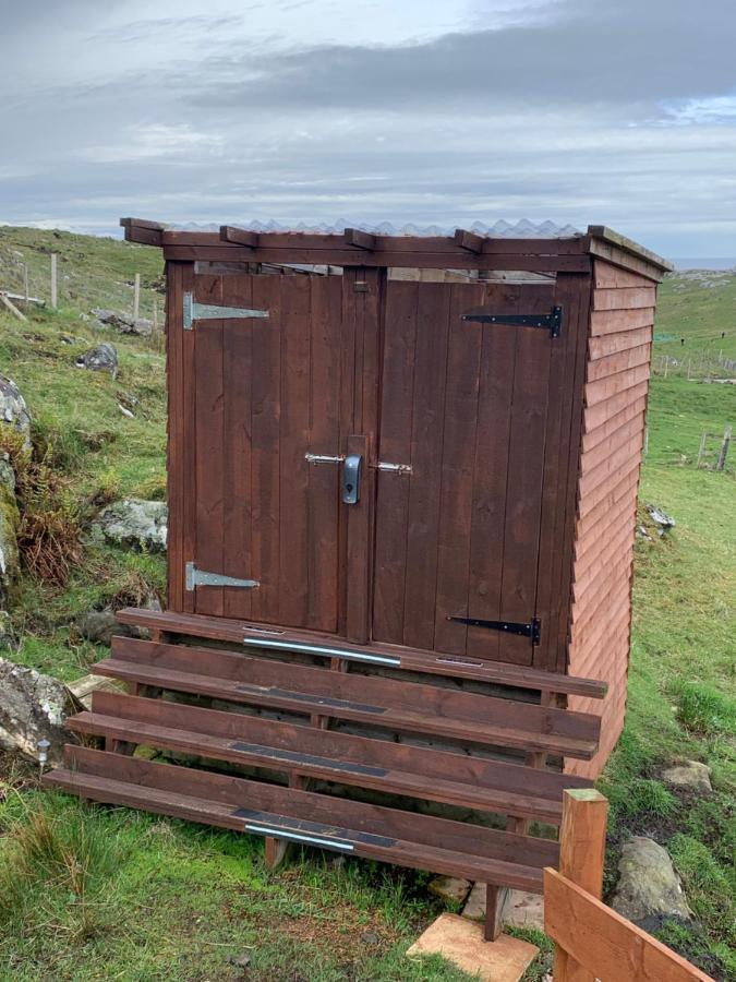 Eco Crofters Wagon By The Beach Oldshoremore Buitenkant foto